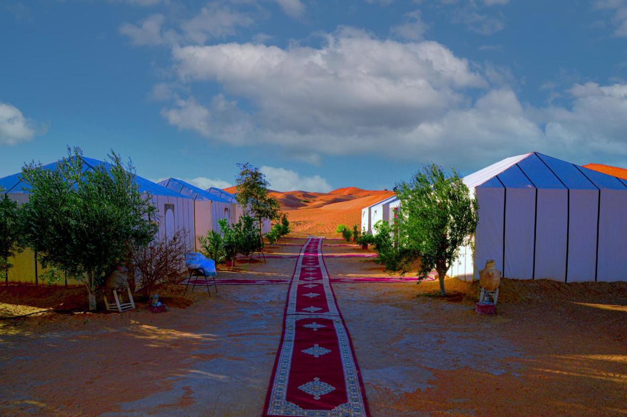 Les Roches Desert Camp Merzouga Exterior photo