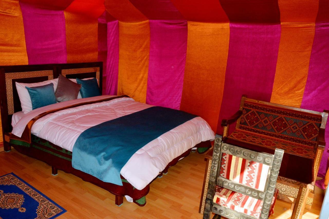 Les Roches Desert Camp Merzouga Exterior photo